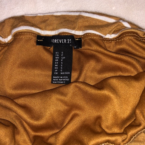 jumpsuit - Picture 3 of 3